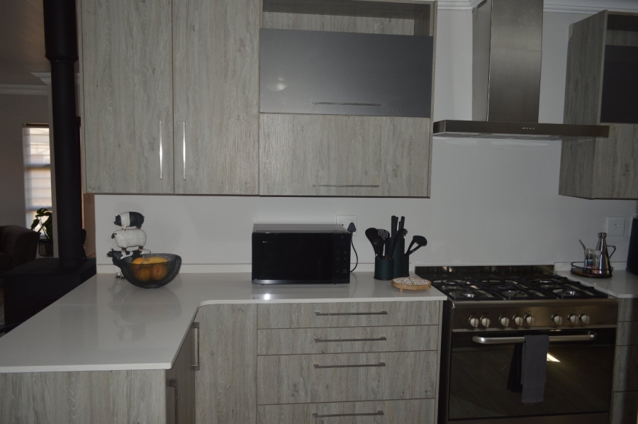 2 Bedroom Property for Sale in Flamwood North West